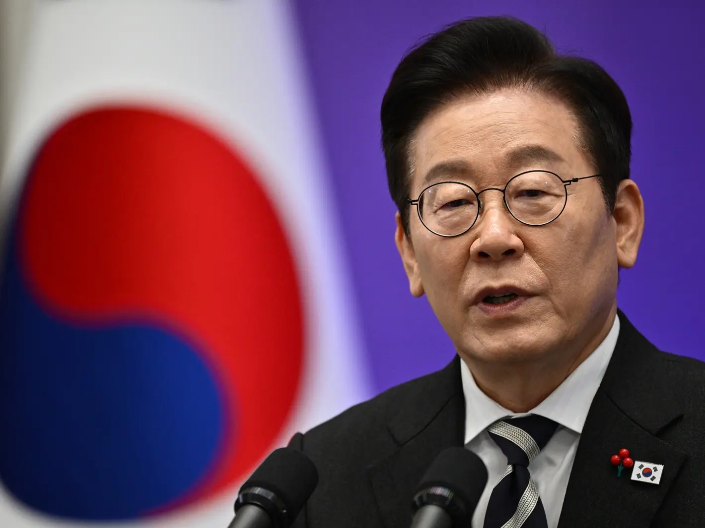 South Korea to relax decades-old ban on North Korean state newspaper South Korea to relax decades-old ban on North Korean state newspaper