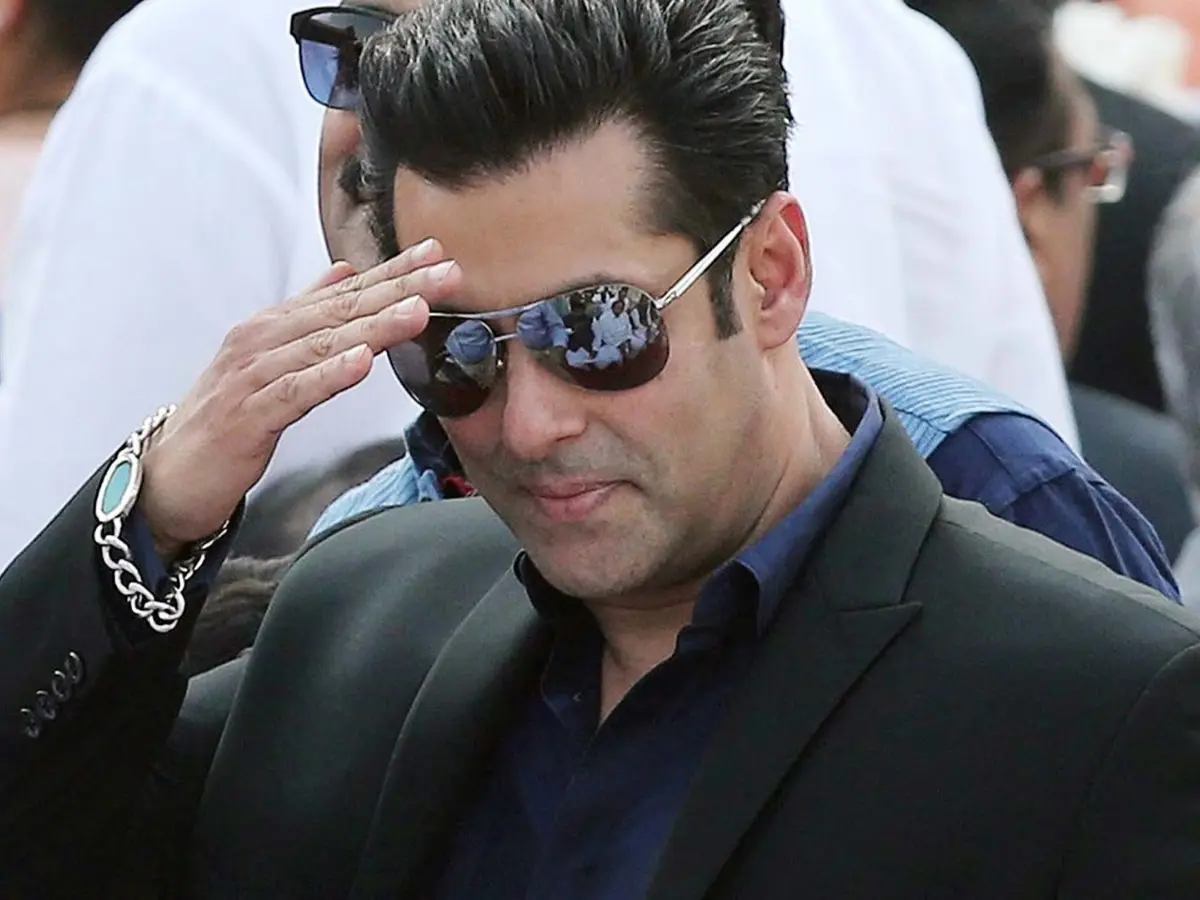 'Tired of being around people...'Salman Khan explains his 'alone and lonely’ viral X post 'Tired of being around people...'Salman Khan explains his 'alone and lonely’ viral X post