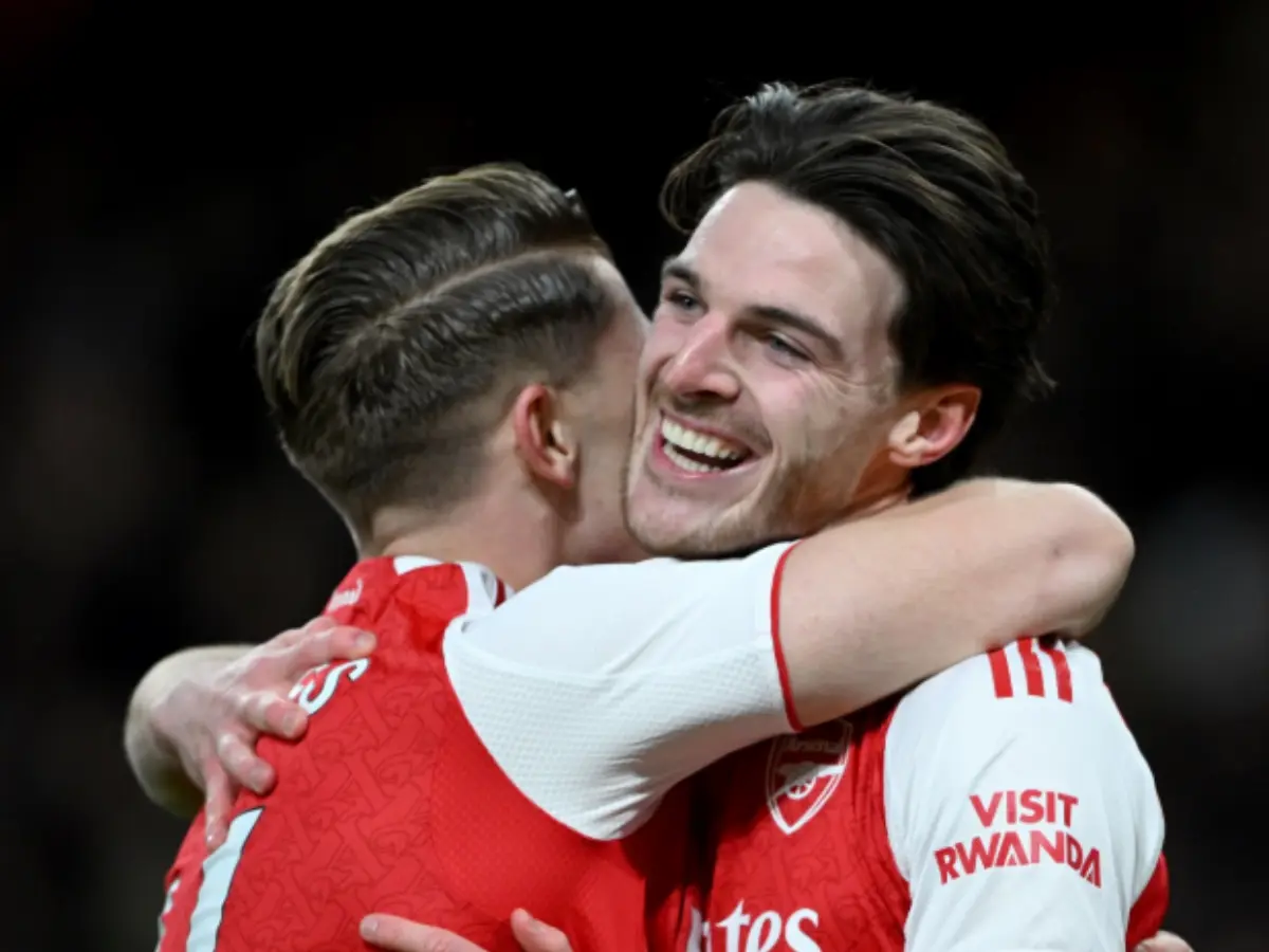 Premier League: Arsenal back on top after Brighton win, Liverpool defeat Wolves Premier League: Arsenal back on top after Brighton win, Liverpool defeat Wolves