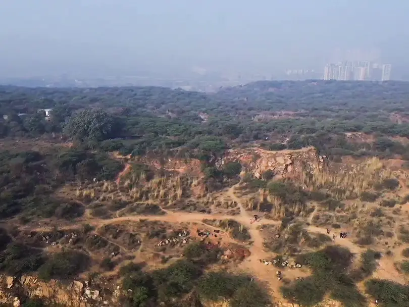 Supreme Court puts earlier decision on Aravalli hills definition ‘in abeyance’, orders formation of expert committee Supreme Court puts earlier decision on Aravalli hills definition ‘in abeyance’, orders formation of expert committee