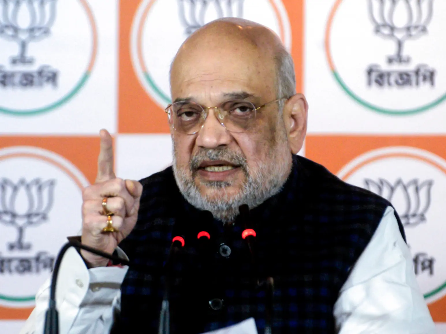 CM Mamata facilitating infiltration for electoral gains, Bengal’s demography dangerously altered: Amit Shah CM Mamata facilitating infiltration for electoral gains, Bengal’s demography dangerously altered: Amit Shah