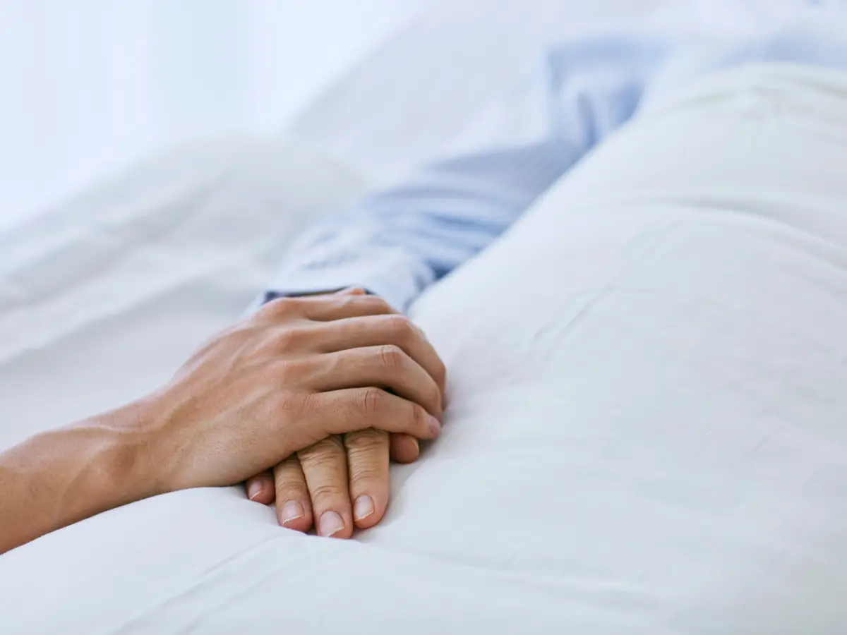 Teen Wakes Up Speaking Only English After Knee Surgery