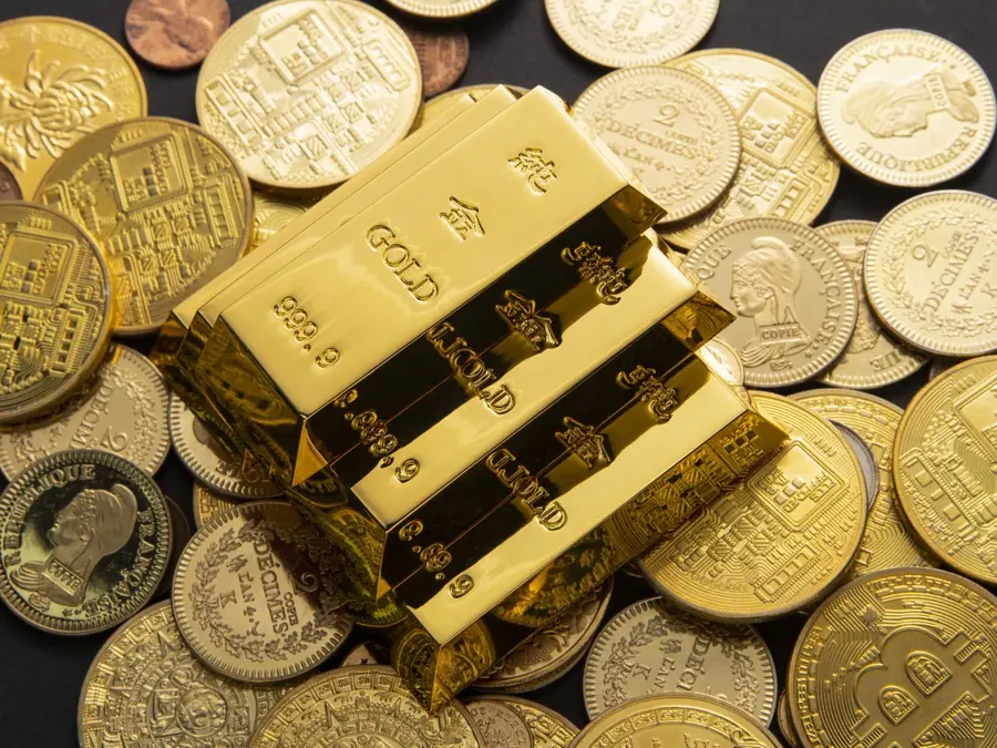 Is gold still the ultimate safe haven in 2026? Here’s what banks and analysts forecast