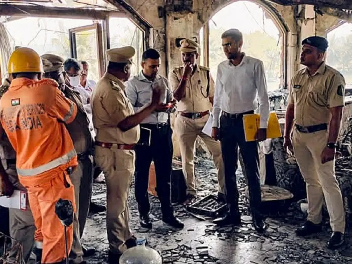 Goa nightclub gutted in fire was built illegally, officials colluded with owners: Probe report Goa nightclub gutted in fire was built illegally, officials colluded with owners: Probe report