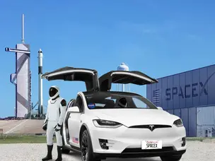 ‘From Airstreams to Teslas’: Which vehicles are most commonly used to transport astronauts