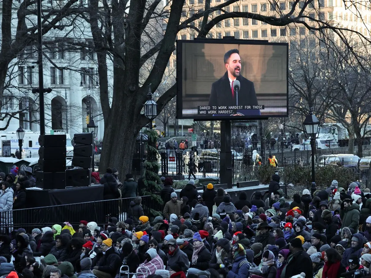 First New York City mayor to use Quran