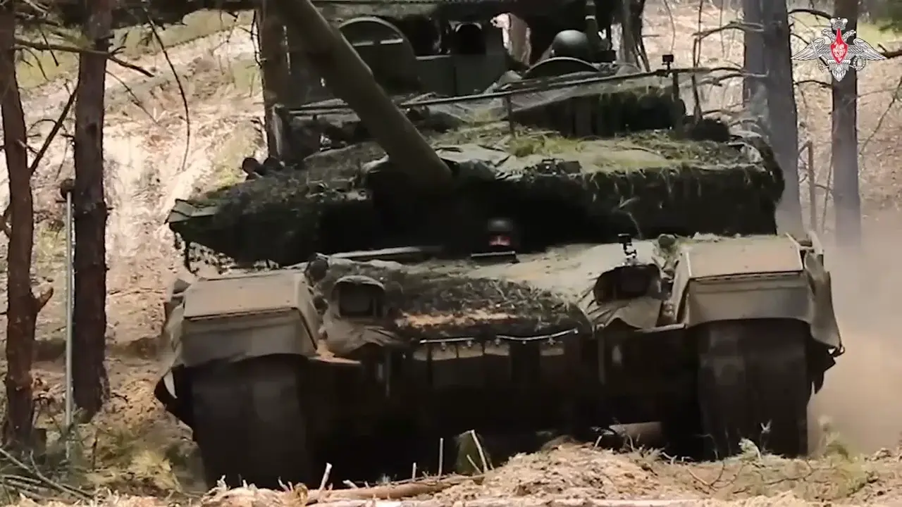 Loading Cycle Speed - 5 to 8 Seconds Per Round Reload Time