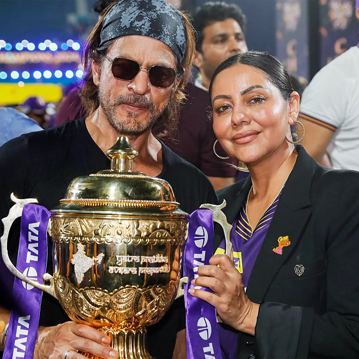 SRK's buying of Bangladesh player Rahman for KKR in IPL amid tensions stirs political row