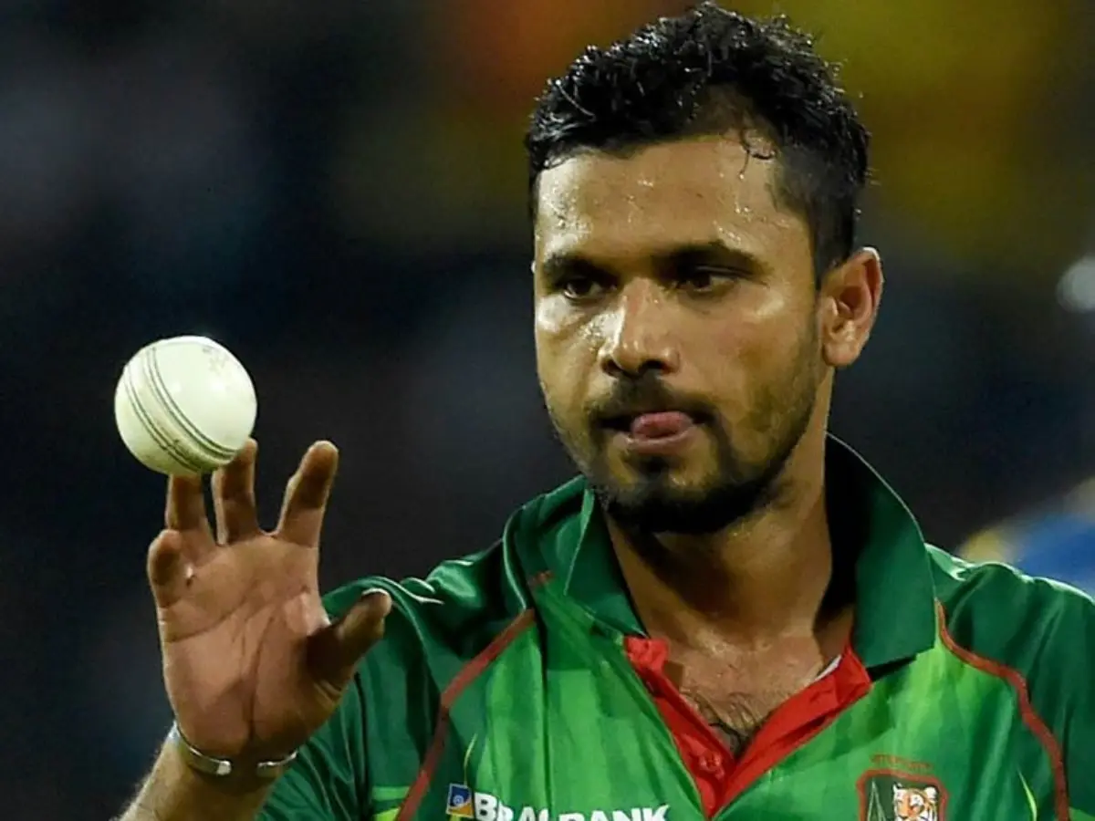 Mashrafe Mortaza (Bangladesh)