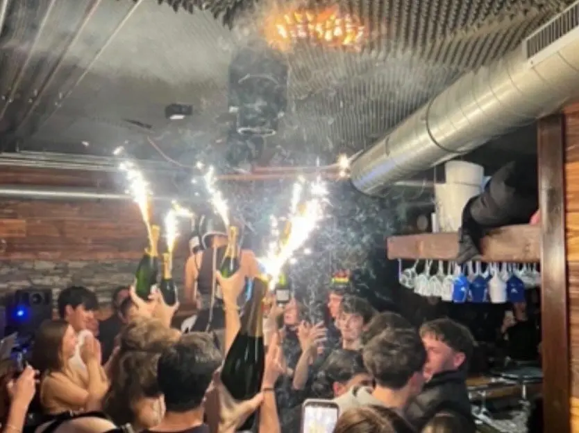 Switzerland bar fire: 'Sparklers on champagne bottles appear to have start fire', say Swiss authorities Switzerland bar fire: 'Sparklers on champagne bottles appear to have start fire', say Swiss authorities