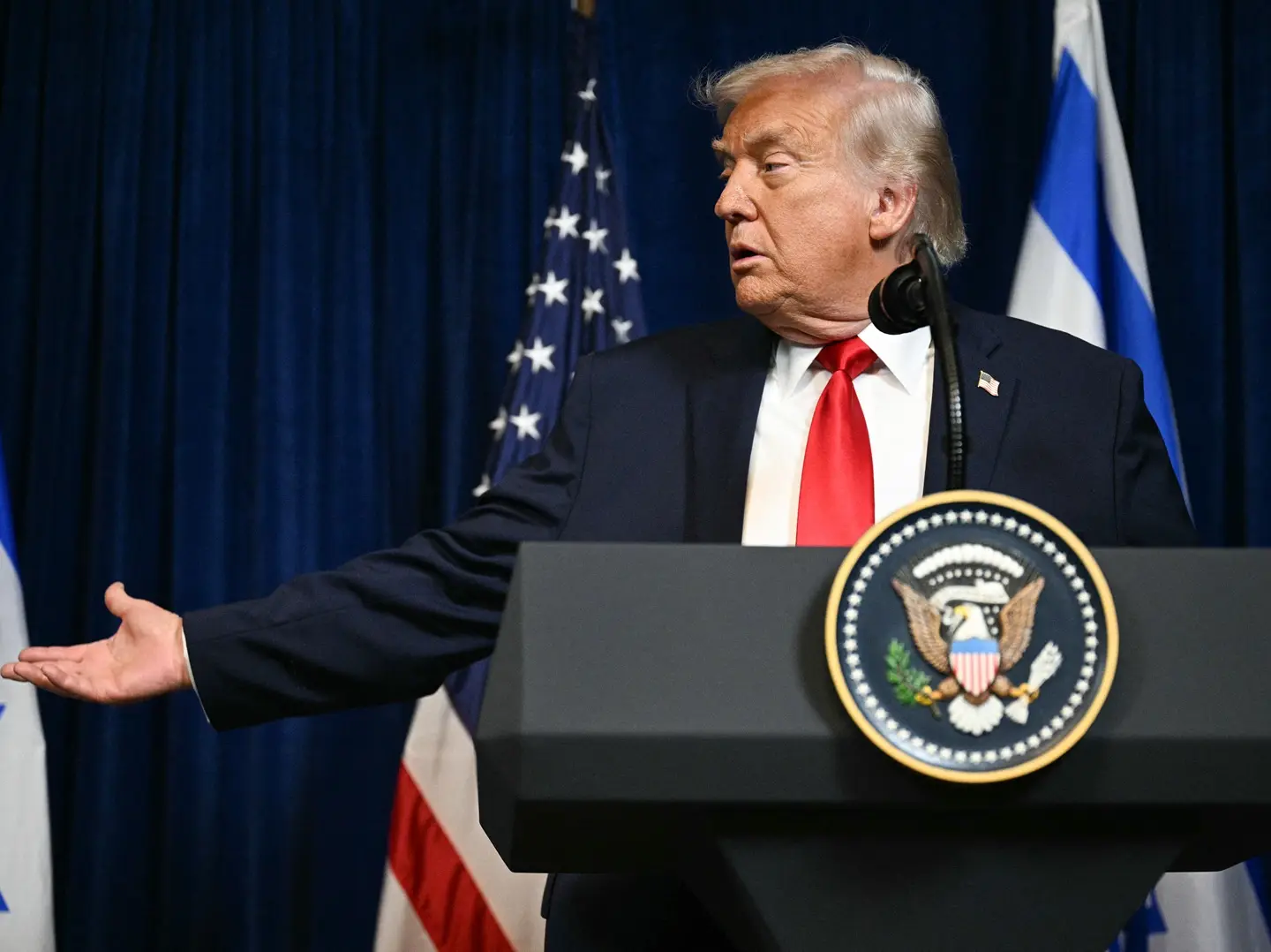 US will be ‘strongly involved’ in Venezuela oil industry, Trump says after Maduro’s capture US will be ‘strongly involved’ in Venezuela oil industry, Trump says after Maduro’s capture