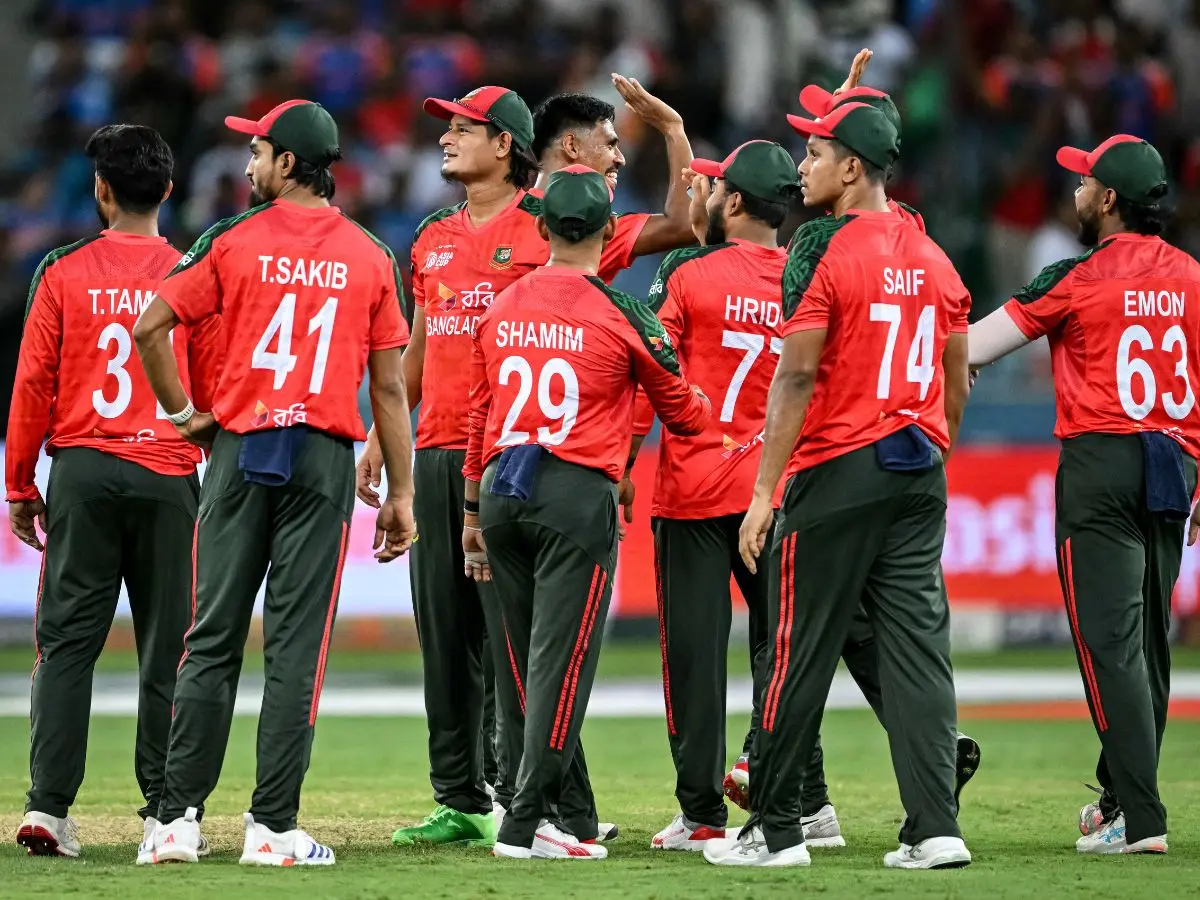 Mustafizur Rahman to lead Bangladesh pace attack at T20 World Cup; Shanto, Jaker Ali miss out Mustafizur Rahman to lead Bangladesh pace attack at T20 World Cup; Shanto, Jaker Ali miss out