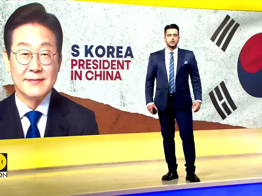 Seoul's Lee Lands in China, Seeks to Avoid Taiwan Friction After Drills