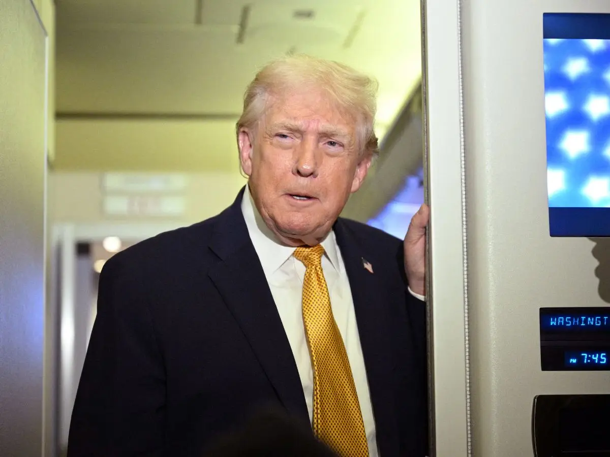 Ford suspends UAW member after Trump flips middle finger, says ‘f**k you’ amid heated exchange: Report Ford suspends UAW member after Trump flips middle finger, says ‘f**k you’ amid heated exchange: Report