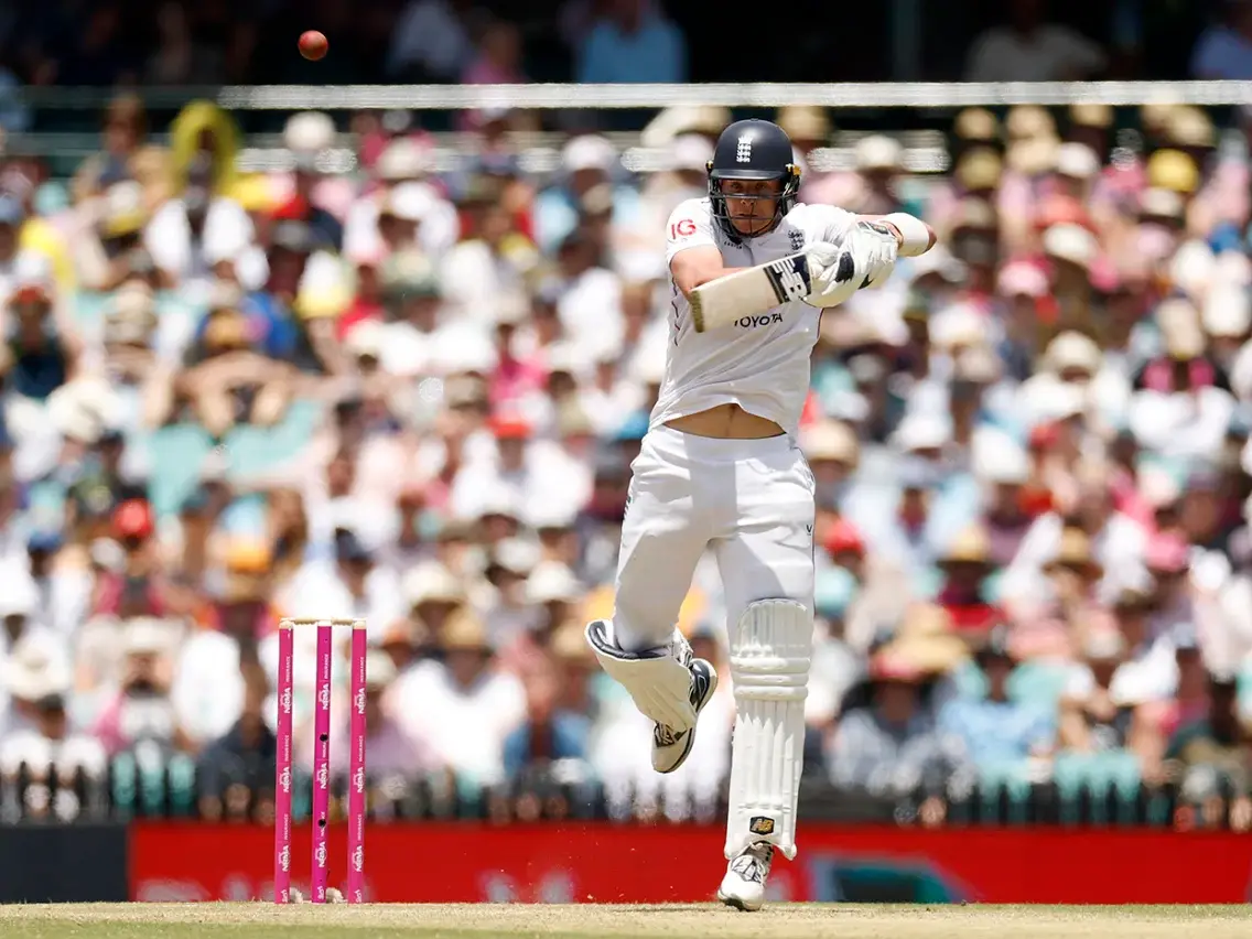 Ashes 2025-26: Ex-skipper Nasser Hussain calls Jamie Smith's 'really poor shot' is 'problem with this England side' Ashes 2025-26: Ex-skipper Nasser Hussain calls Jamie Smith's 'really poor shot' is 'problem with this England side'