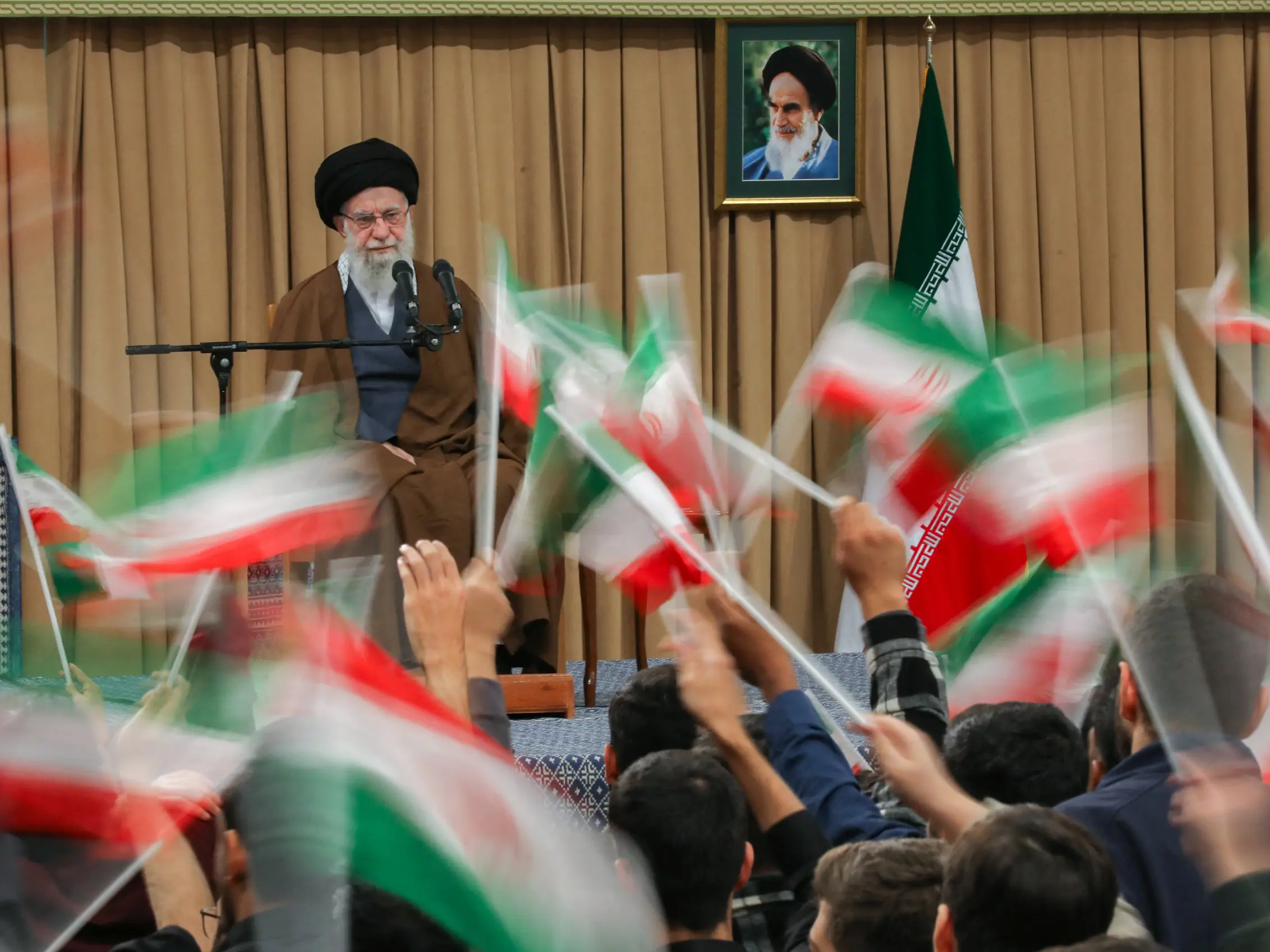 India advises citizens to avoid non-essential travel to Iran amid escalating protest against Khamenei regime India advises citizens to avoid non-essential travel to Iran amid escalating protest against Khamenei regime