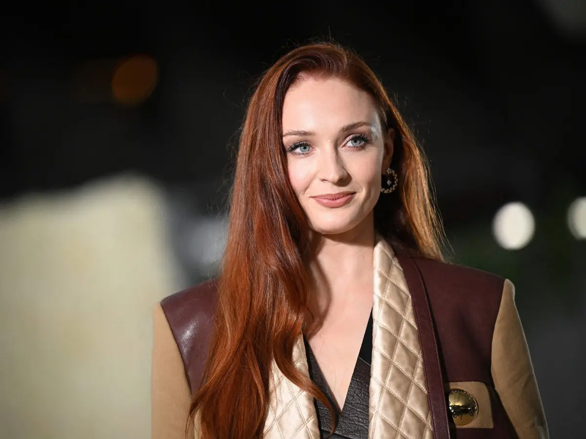 Sophie Turner says she’s working her 'a** off' to be a strong role model for her daughters