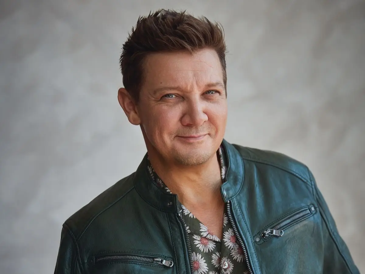 Jeremy Renner 55. Geburtstagsspecial: The Avengers, The Hurt Locker ...