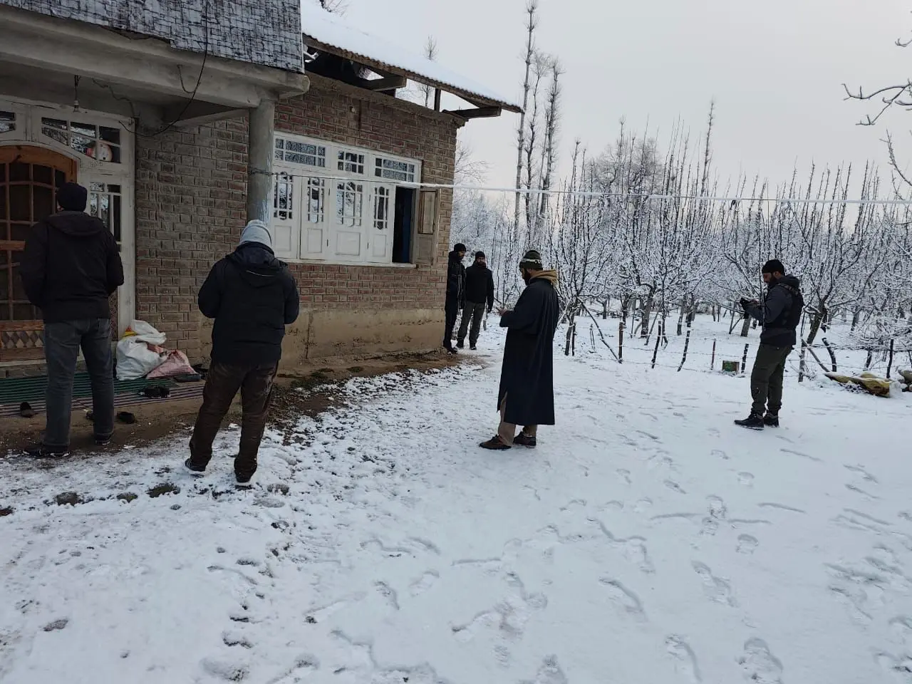 CIK raids 22 locations in Srinagar, targets mule bank accounts linked to cyber fraud and terror financing CIK raids 22 locations in Srinagar, targets mule bank accounts linked to cyber fraud and terror financing