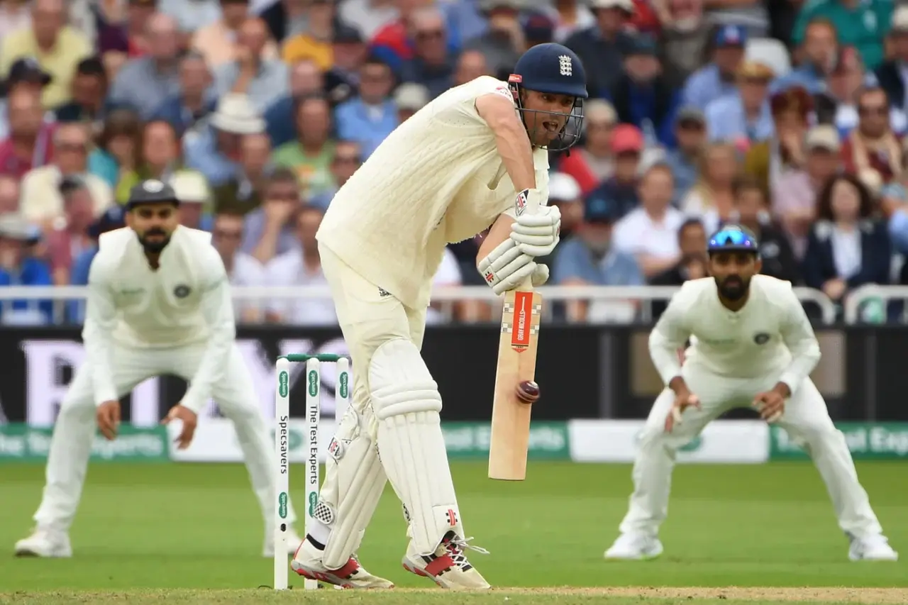 Alastair Cook - 766 runs in Ashes 2010/11