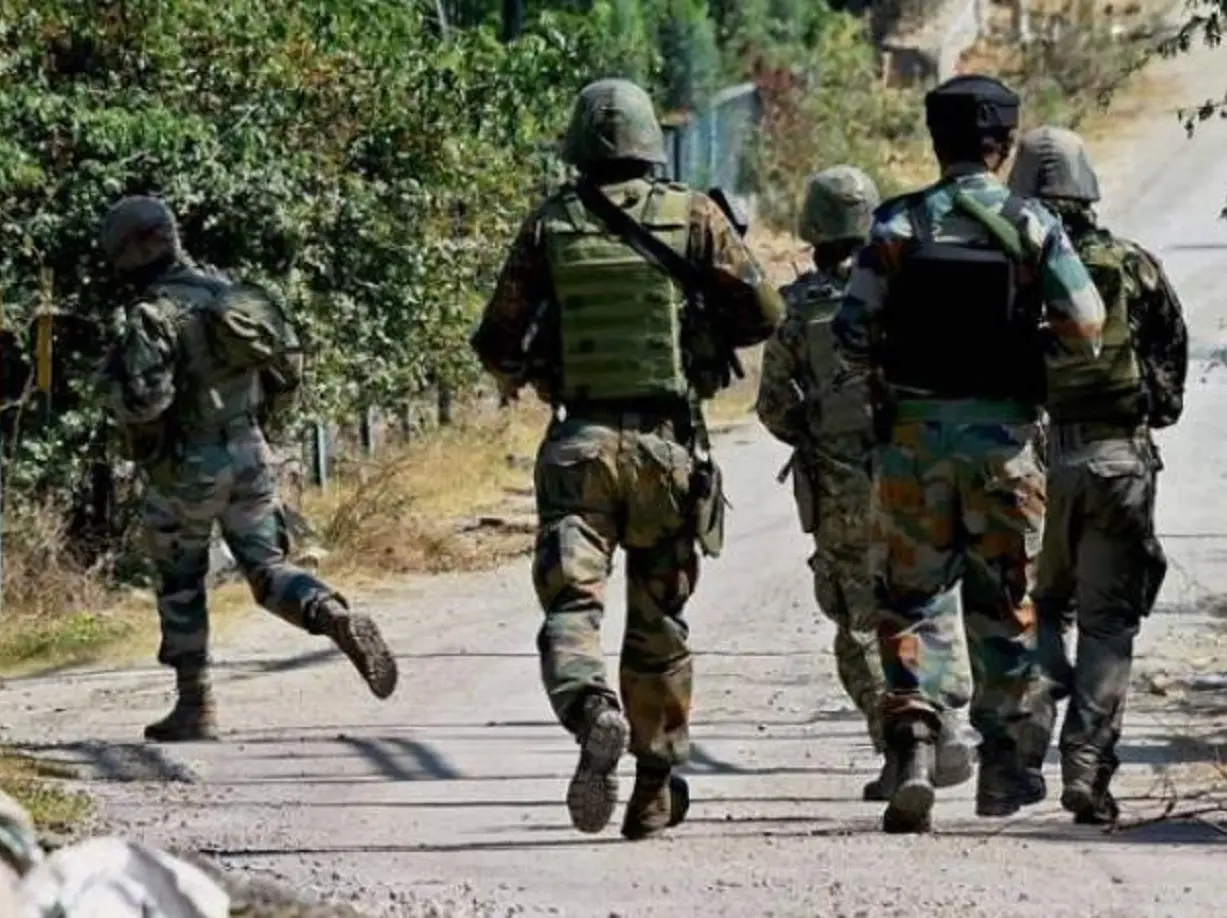 Encounter begins in Jammu and Kashmir’s Kathua, 2-3 terrorists holed up Encounter begins in Jammu and Kashmir’s Kathua, 2-3 terrorists holed up