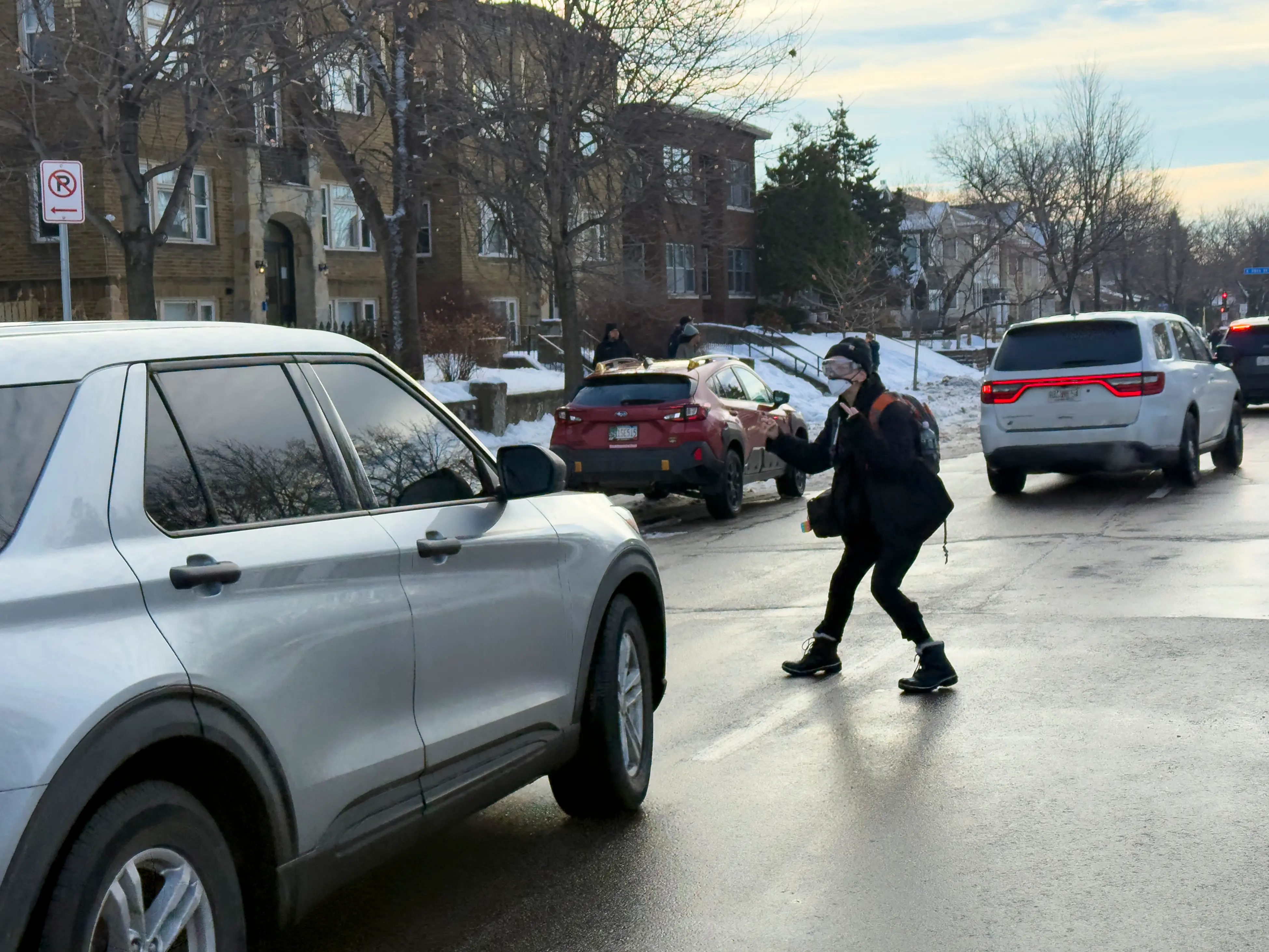 Minneapolis ICE shooting: Federal agent shoots and kills woman amid immigration crackdown | WATCH