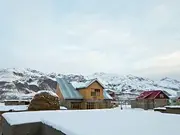 Bone-chilling cold tightens grip on J&K and Ladakh; Drass freezes at –24.7°C, Srinagar records season's lowest at minus 5.1