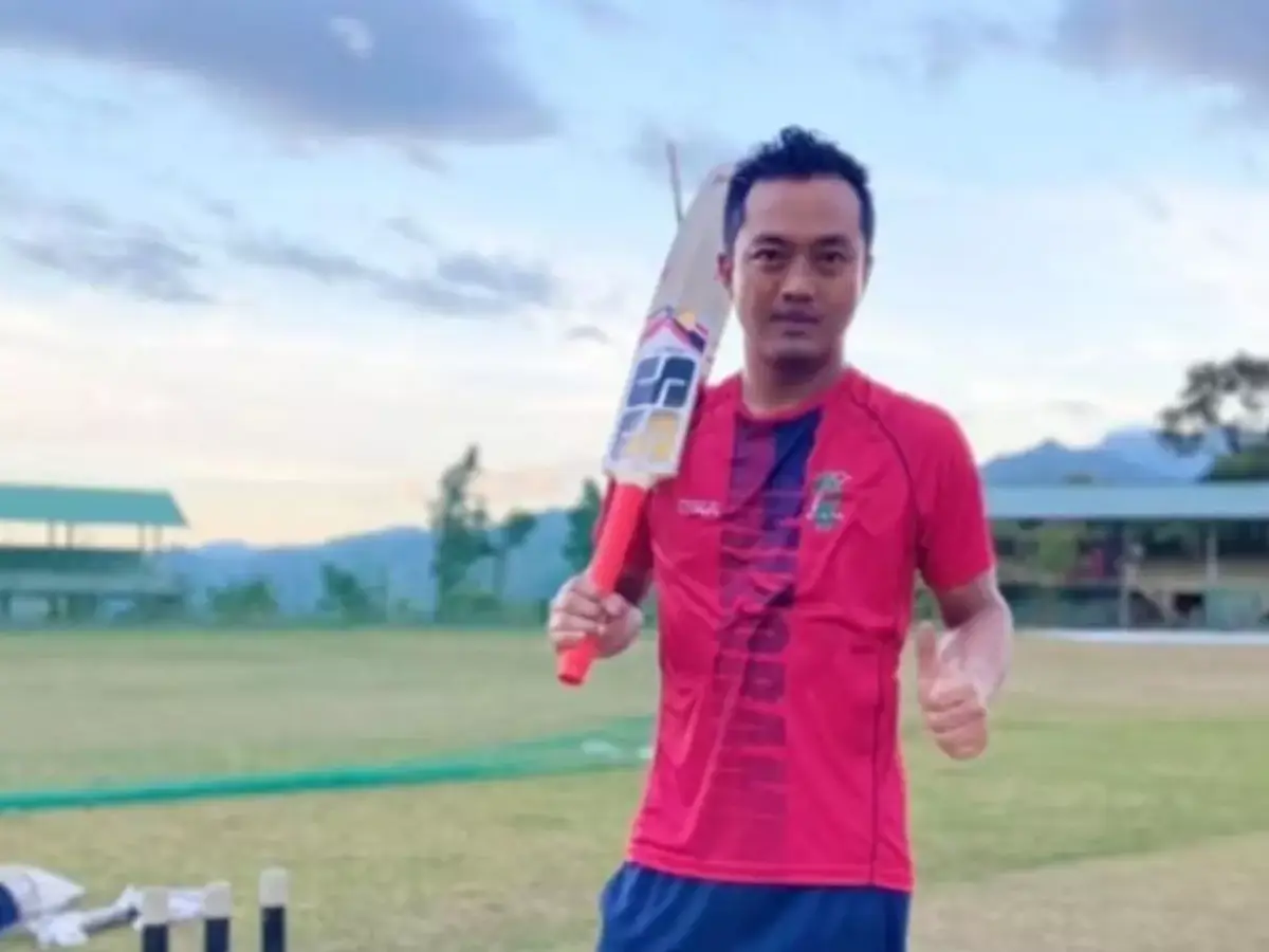 Ex-Mizoram Ranji Trophy player dies after collapsing during match Ex-Mizoram Ranji Trophy player dies after collapsing during match