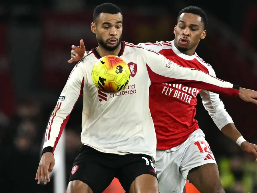 Premier League: Arsenal miss chance to stretch lead in Liverpool stalemate
