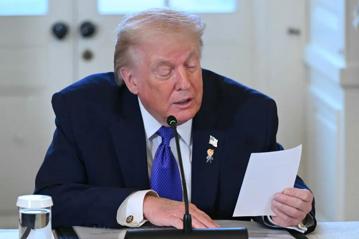 Trump reads Rubio’s handwritten note aloud at White House oil executives meeting