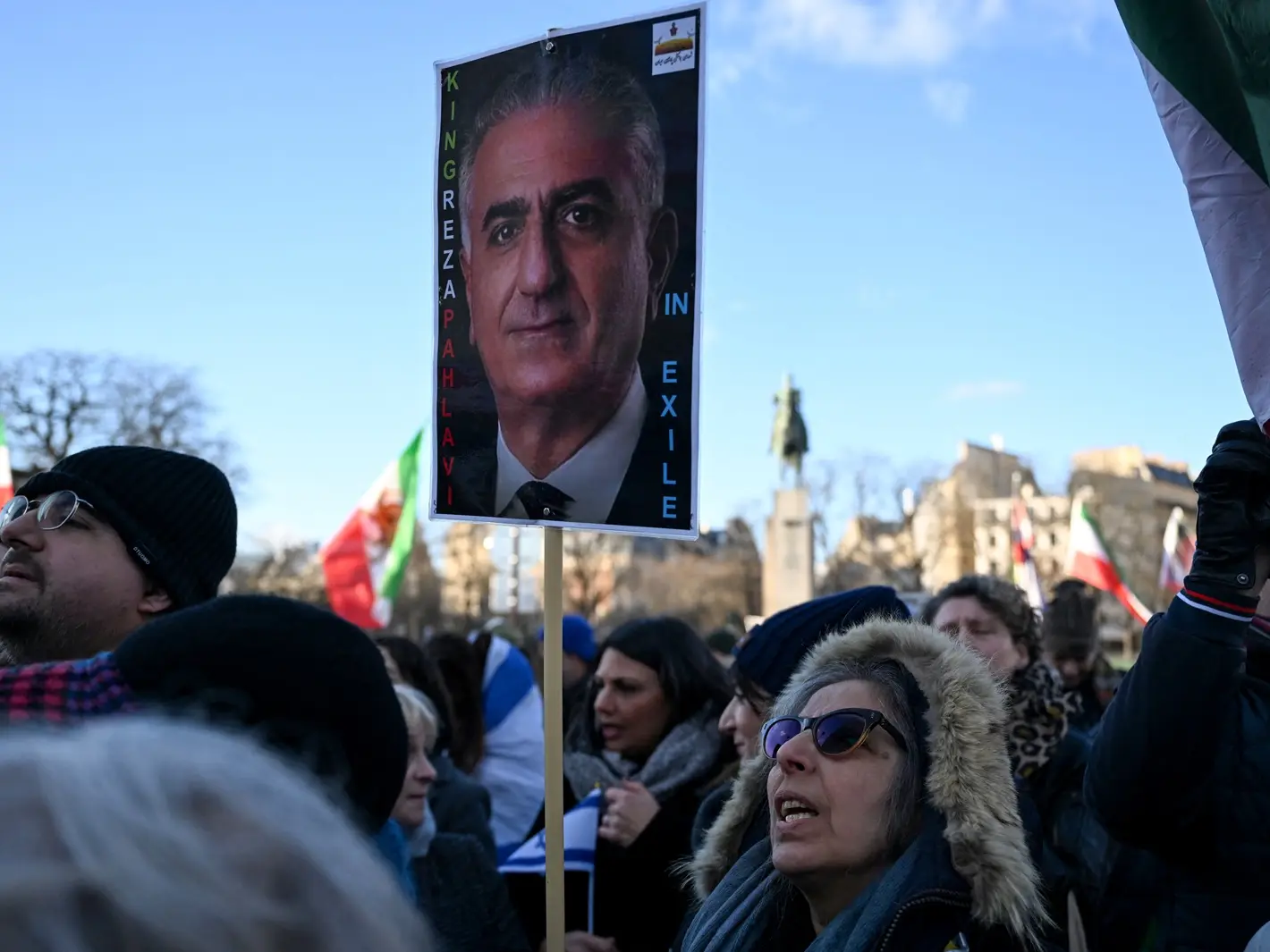 Cut financial lifelines to bring Khamenei regime to its knees: Exiled Crown Prince’s fresh call to Iranian protesters Cut financial lifelines to bring Khamenei regime to its knees: Exiled Crown Prince’s fresh call to Iranian protesters