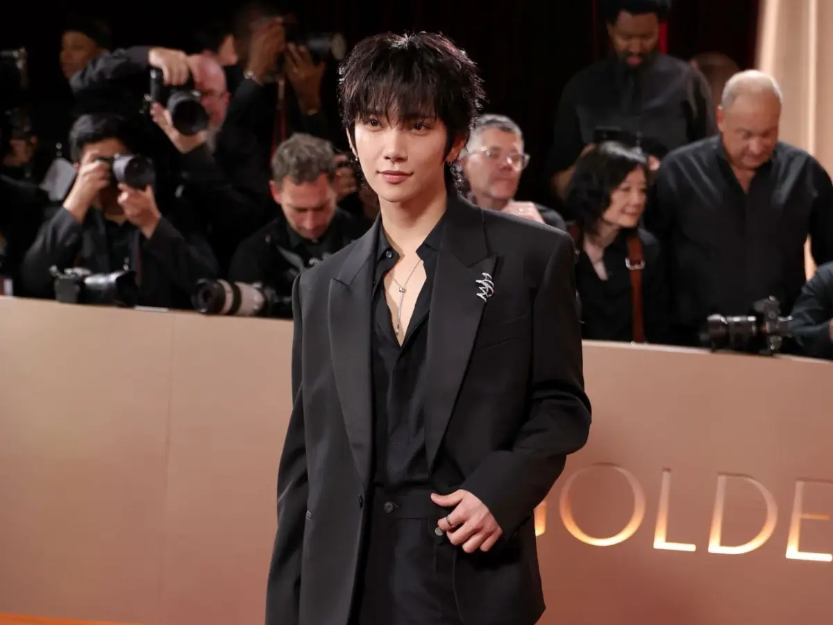 SEVENTEEN member Joshua faces backlash from netizens for his dig at BTS at Golden Globes 2026 event SEVENTEEN member Joshua faces backlash from netizens for his dig at BTS at Golden Globes 2026 event