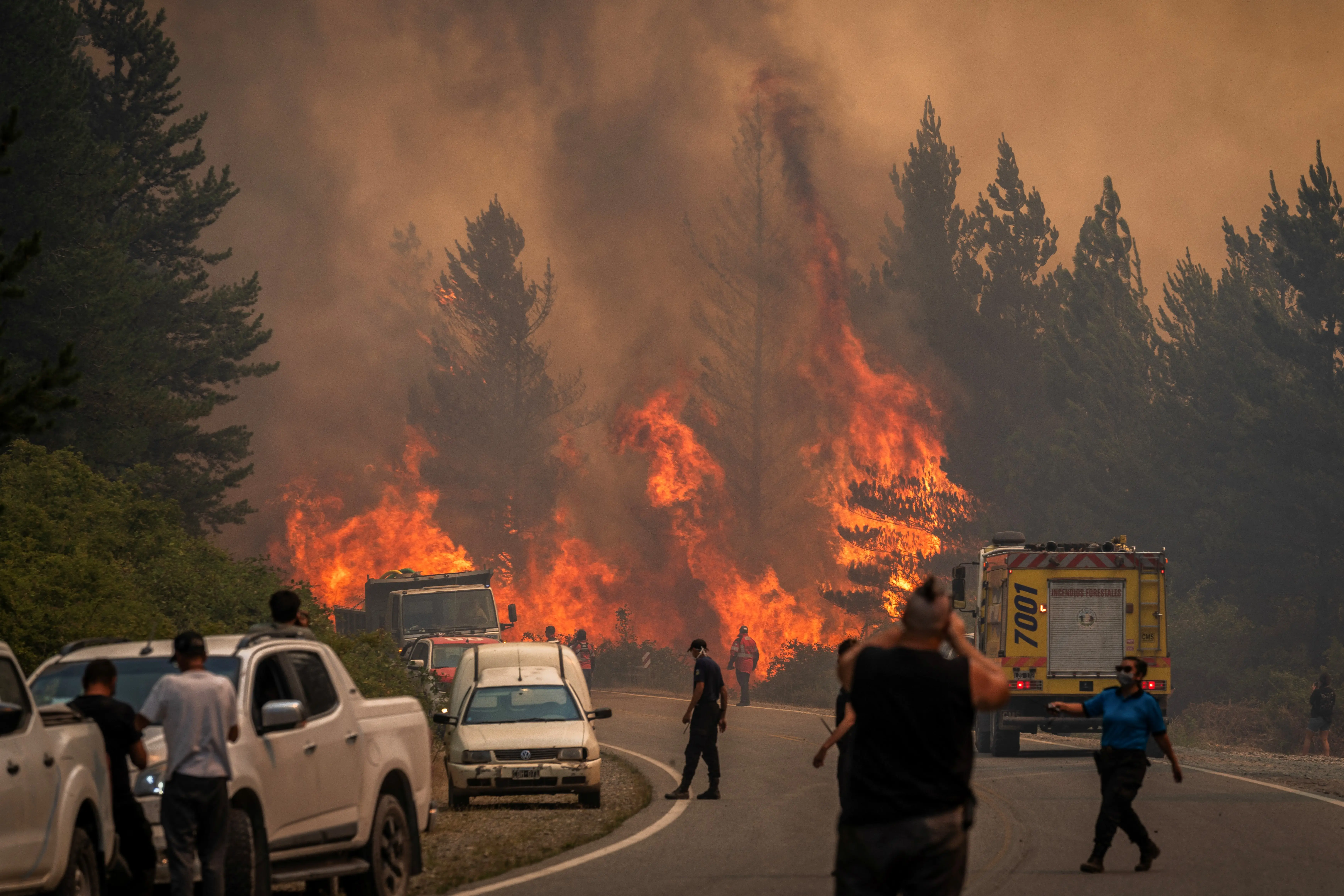 Largest blaze burning in Chubut