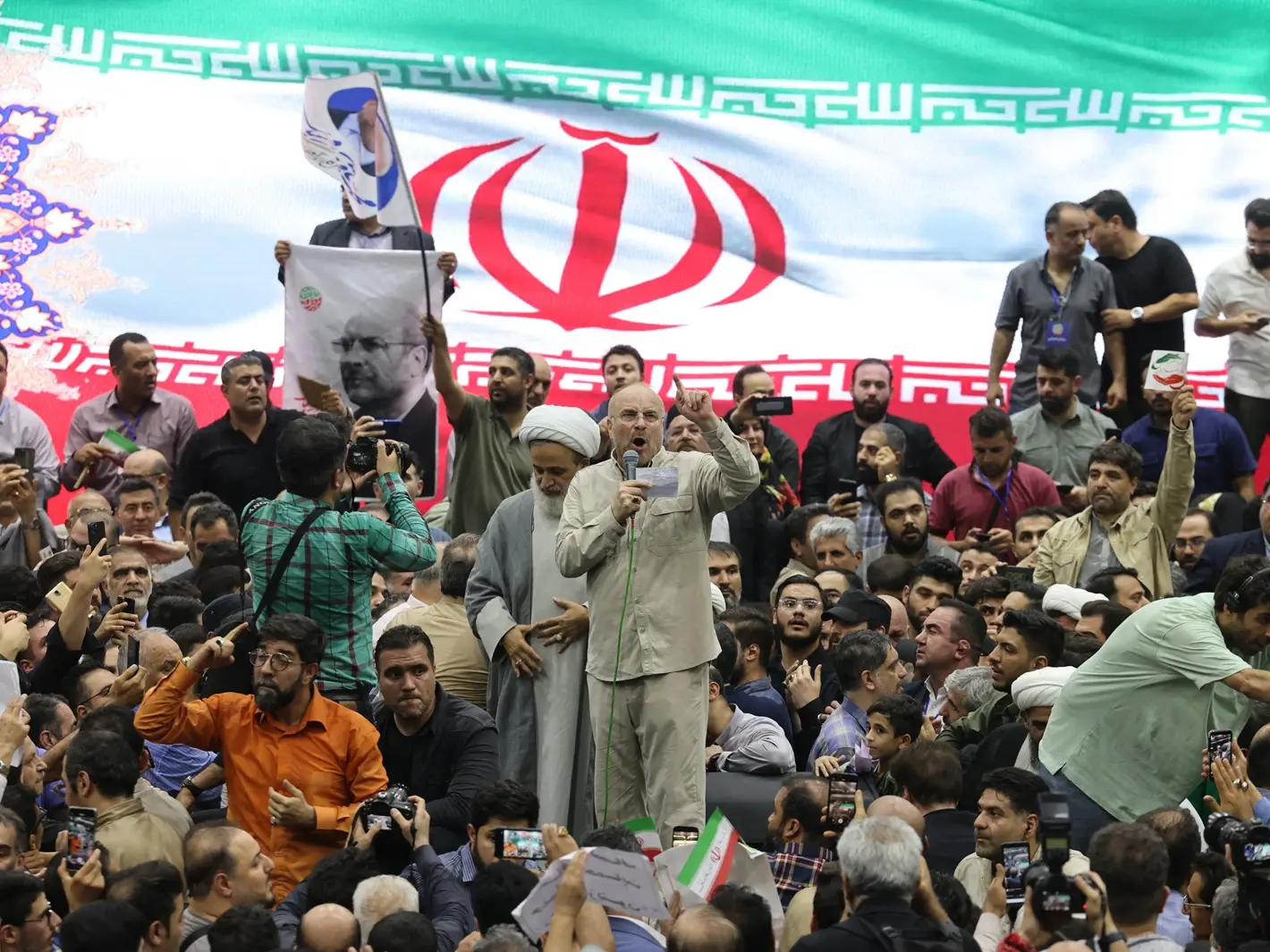 Iranian military will teach 'an unforgettable lesson' to Trump if US attacks Iran: Parliament speaker Iranian military will teach 'an unforgettable lesson' to Trump if US attacks Iran: Parliament speaker