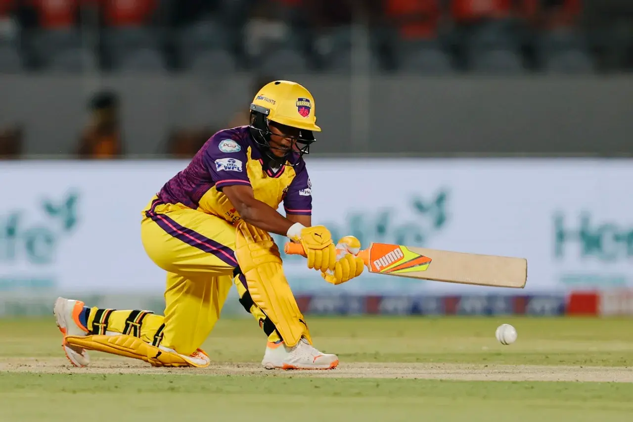 LIVE SCORE | RCB vs UPW: Deepti keeps fight on for Warriorz