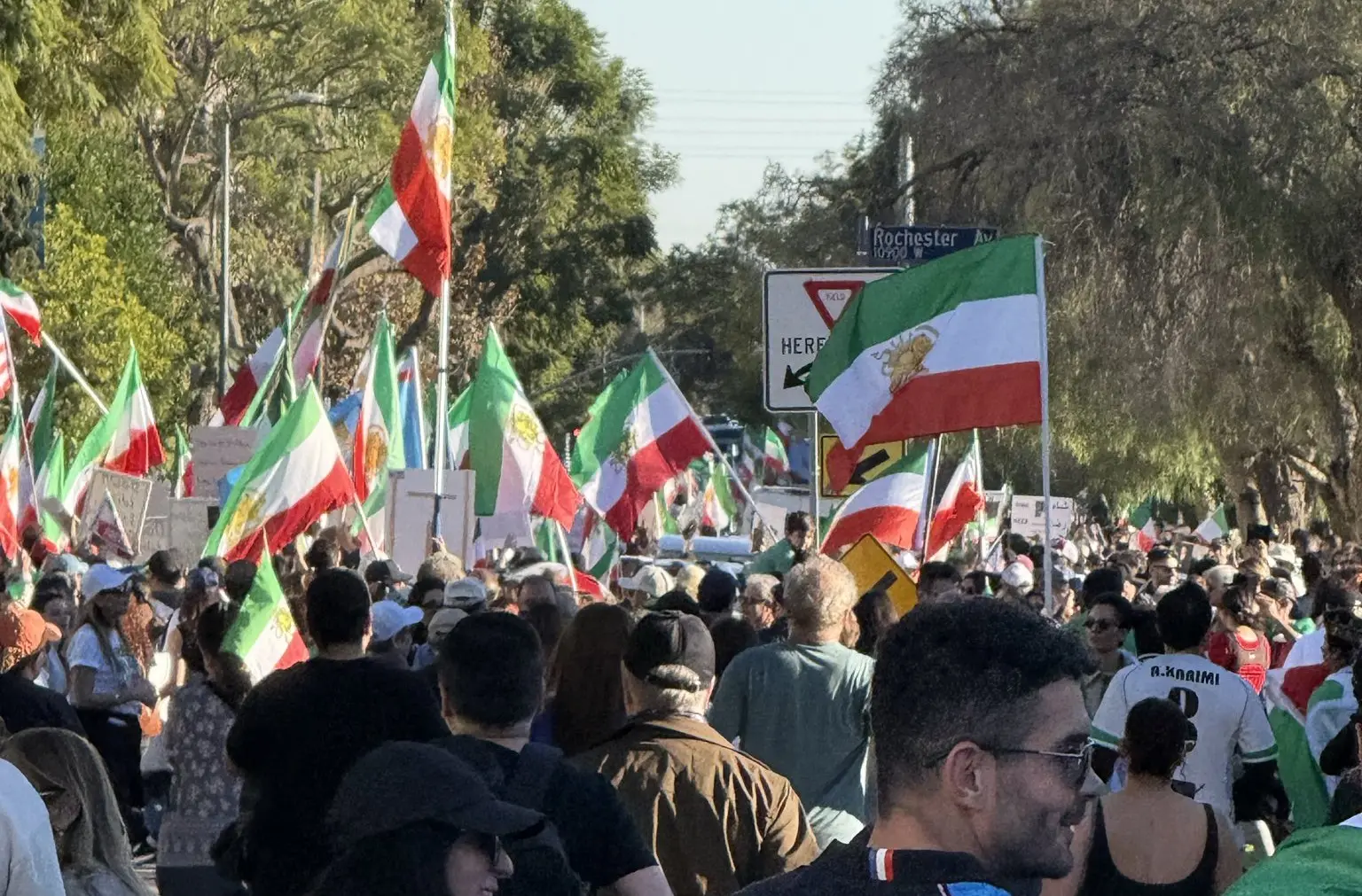 US issues ‘Leave Iran Now’ advisory to Americans as protests intensify, urges departure by land via Armenia or Türkiye