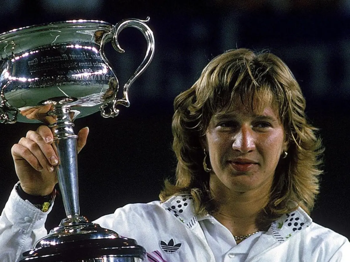 Steffi Graf (3 titles: 1988–1990)