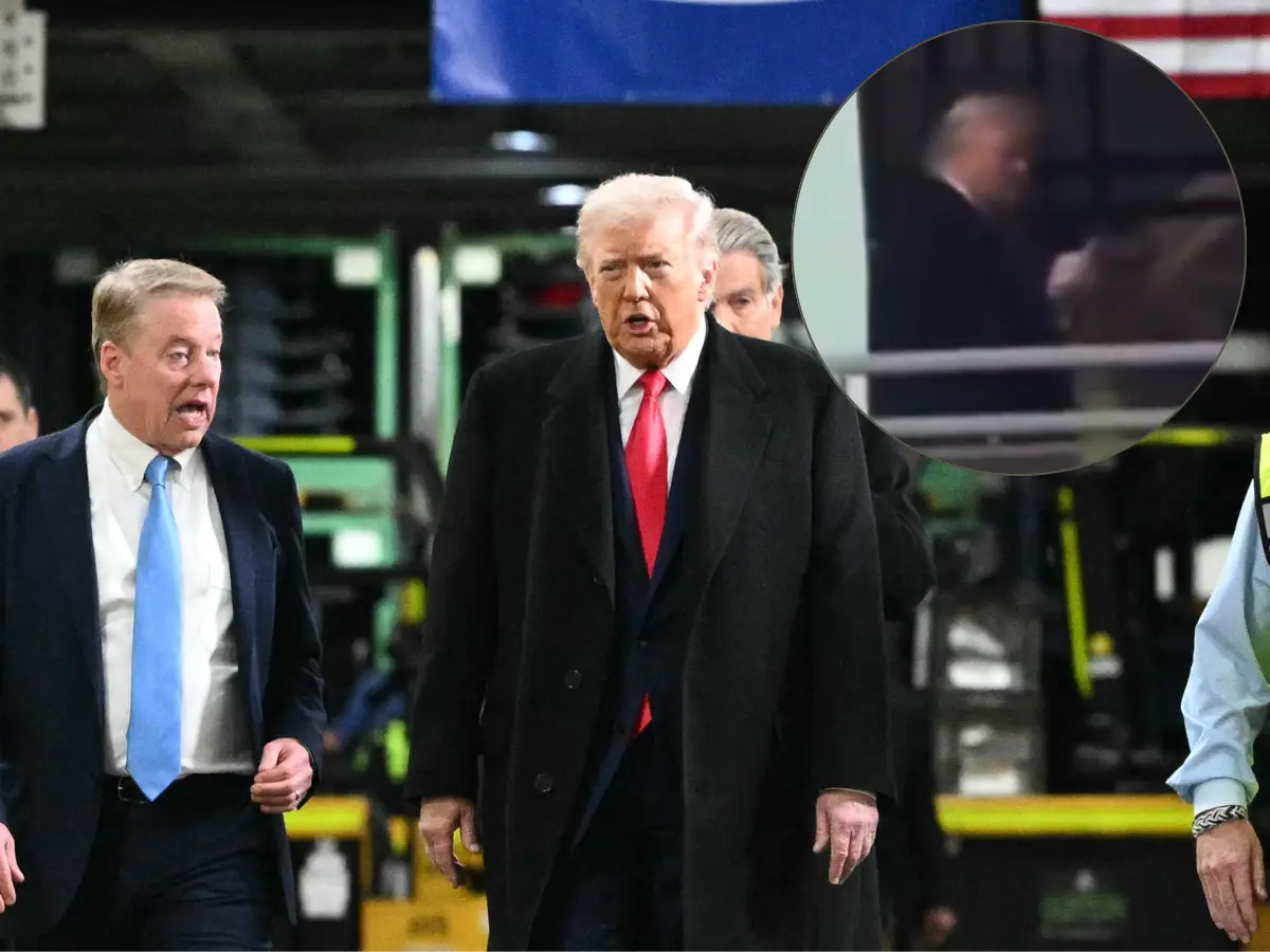 ‘F**k you': Trump on camera drops the F bomb, flips middle finger as  heckler's ‘paedophile protector’ taunt hits nerve | Watch