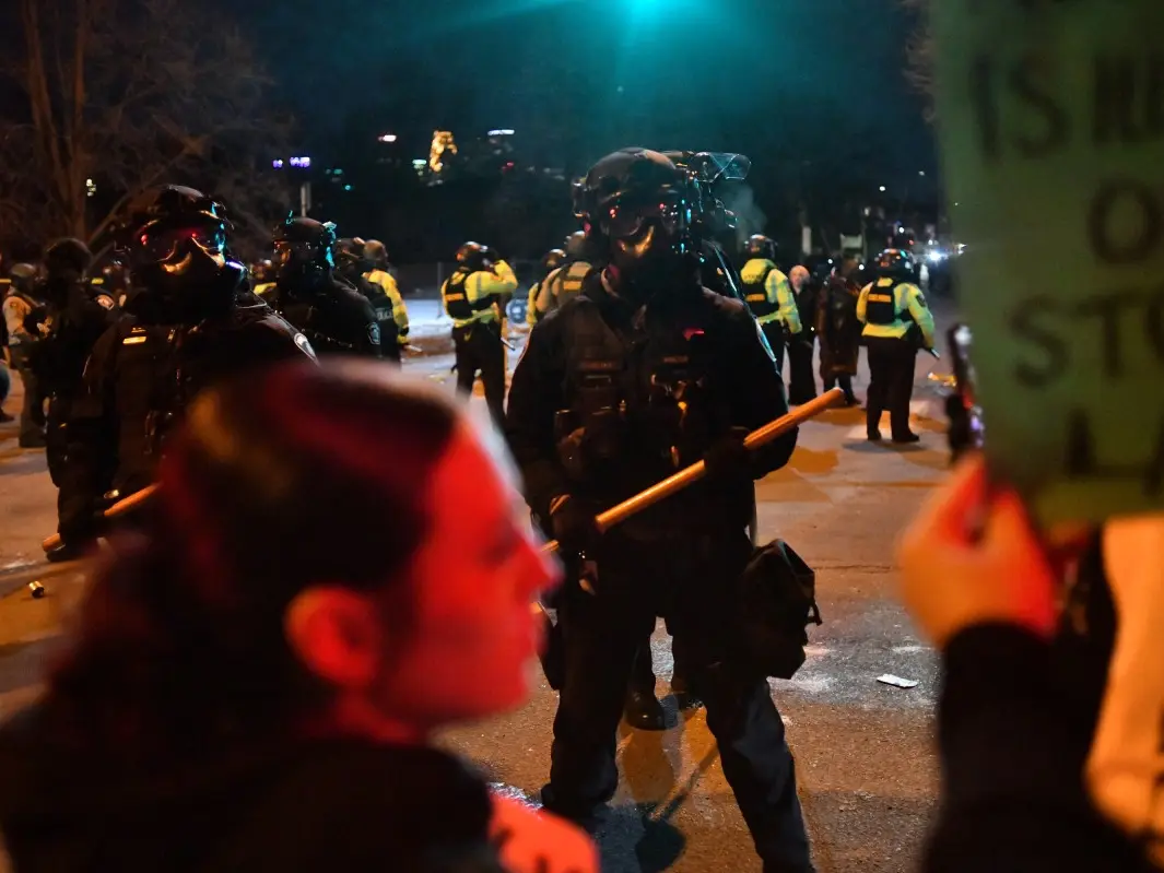 Trump administration probes Democratic lawmakers over video urging troops to disobey “illegal orders” Trump administration probes Democratic lawmakers over video urging troops to disobey “illegal orders”