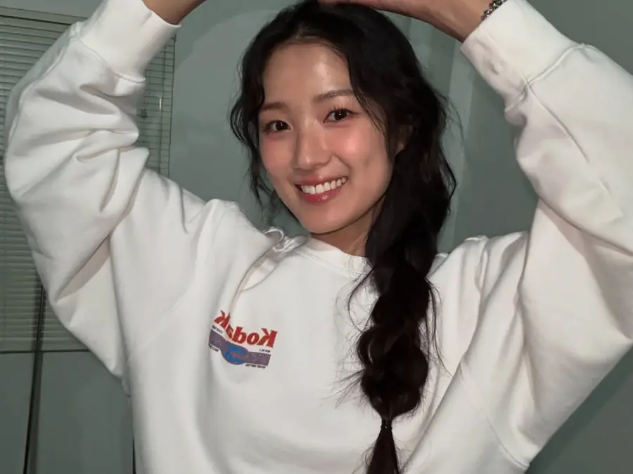 Lovely Runner actress Kim Hye Yoon faced mistreatment on sets? Here's what we know