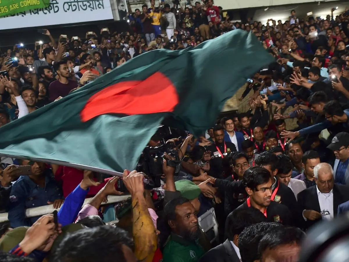 BCB sacks director Nazmul Islam after Bangladesh players boycott BPL match