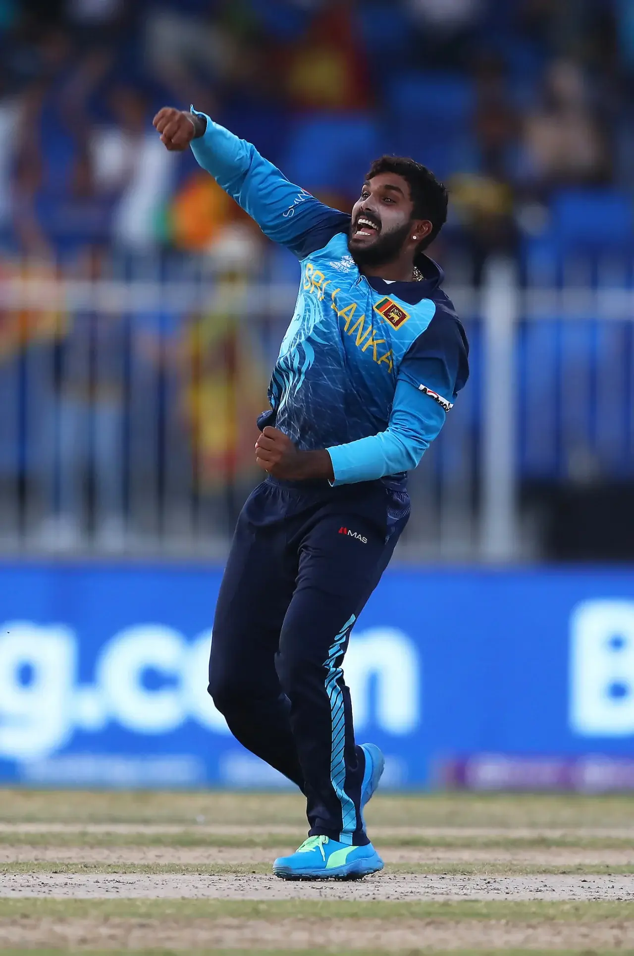 Wanindu Hasaranga (SL) in 2021 – 16 wickets in 8 matches
