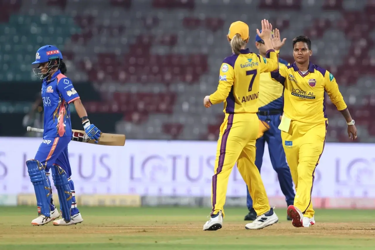 LIVE | WPL 2026, Match 8 UPW vs MI: Carey tries to put some life in MI innings