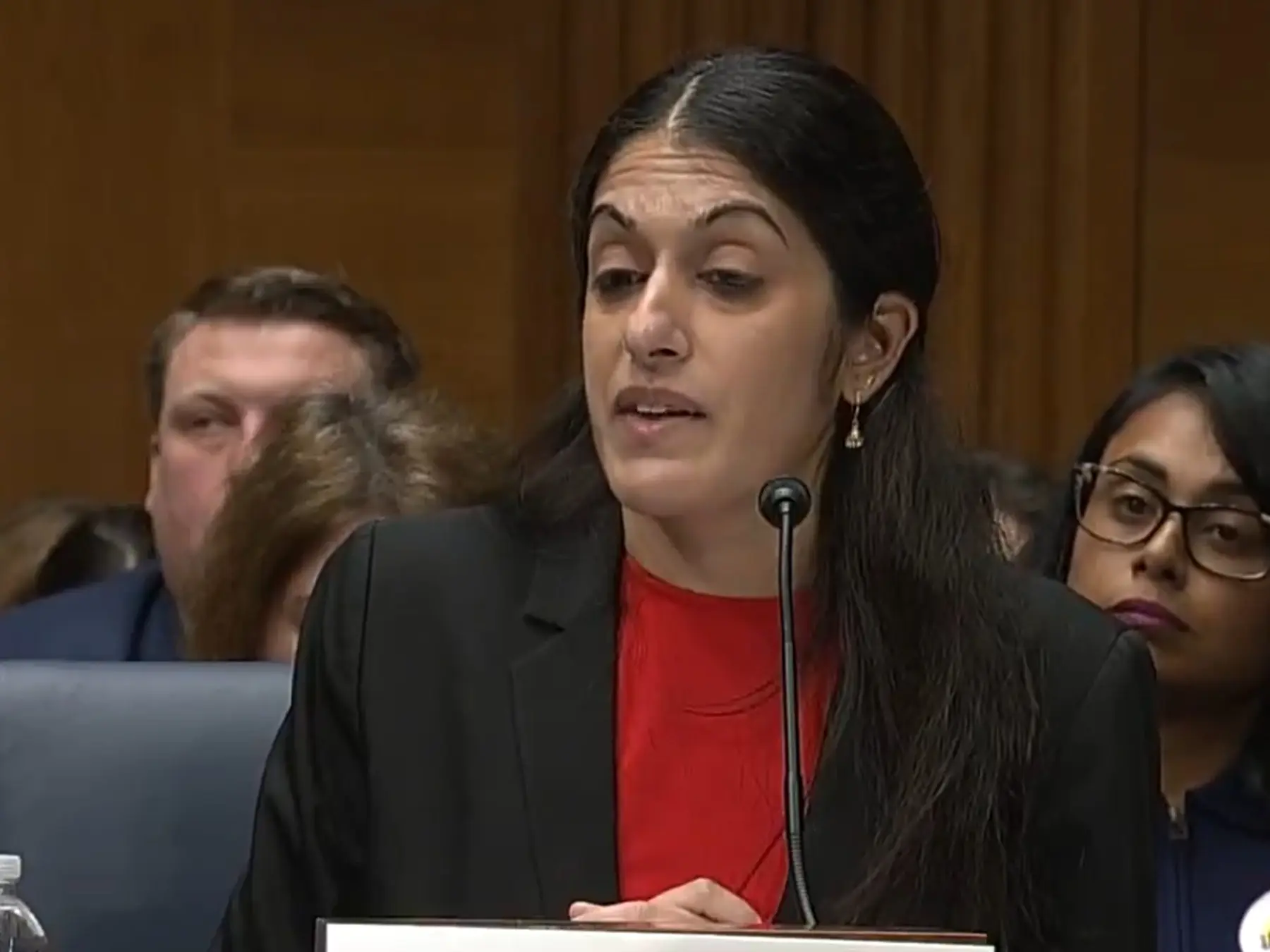 ‘Can men get pregnant?’ Indian-origin doctor dodges US senator's question 14 times ‘Can men get pregnant?’ Indian-origin doctor dodges US senator's question 14 times