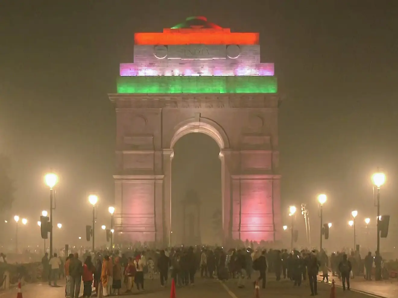 GRAP IV comes into force as Delhi’s AQI crosses 400; here’s what’s restricted GRAP IV comes into force as Delhi’s AQI crosses 400; here’s what’s restricted