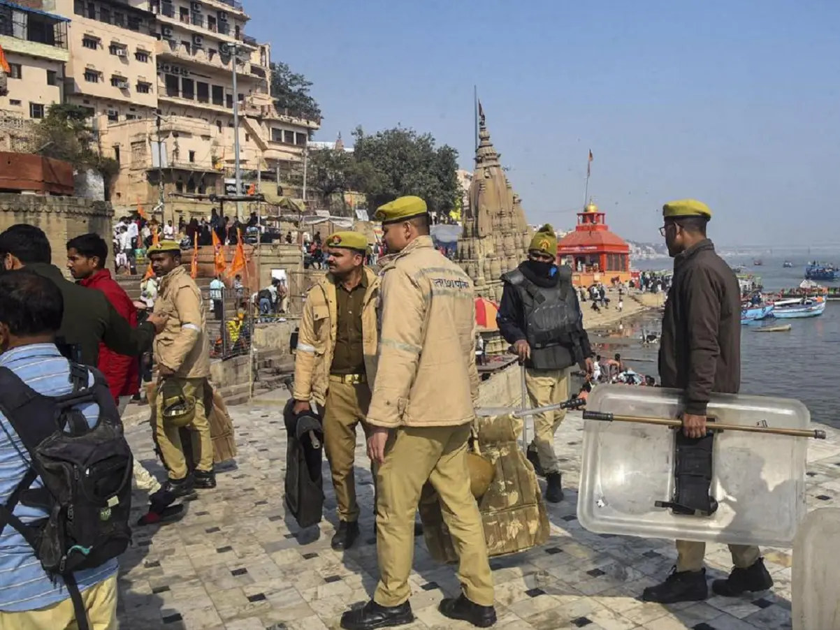 AAP’s Sanjay Singh, Cong’s Pappu Yadav among 8 booked for sharing ‘fake’ images of Manikarnika Ghat AAP’s Sanjay Singh, Cong’s Pappu Yadav among 8 booked for sharing ‘fake’ images of Manikarnika Ghat