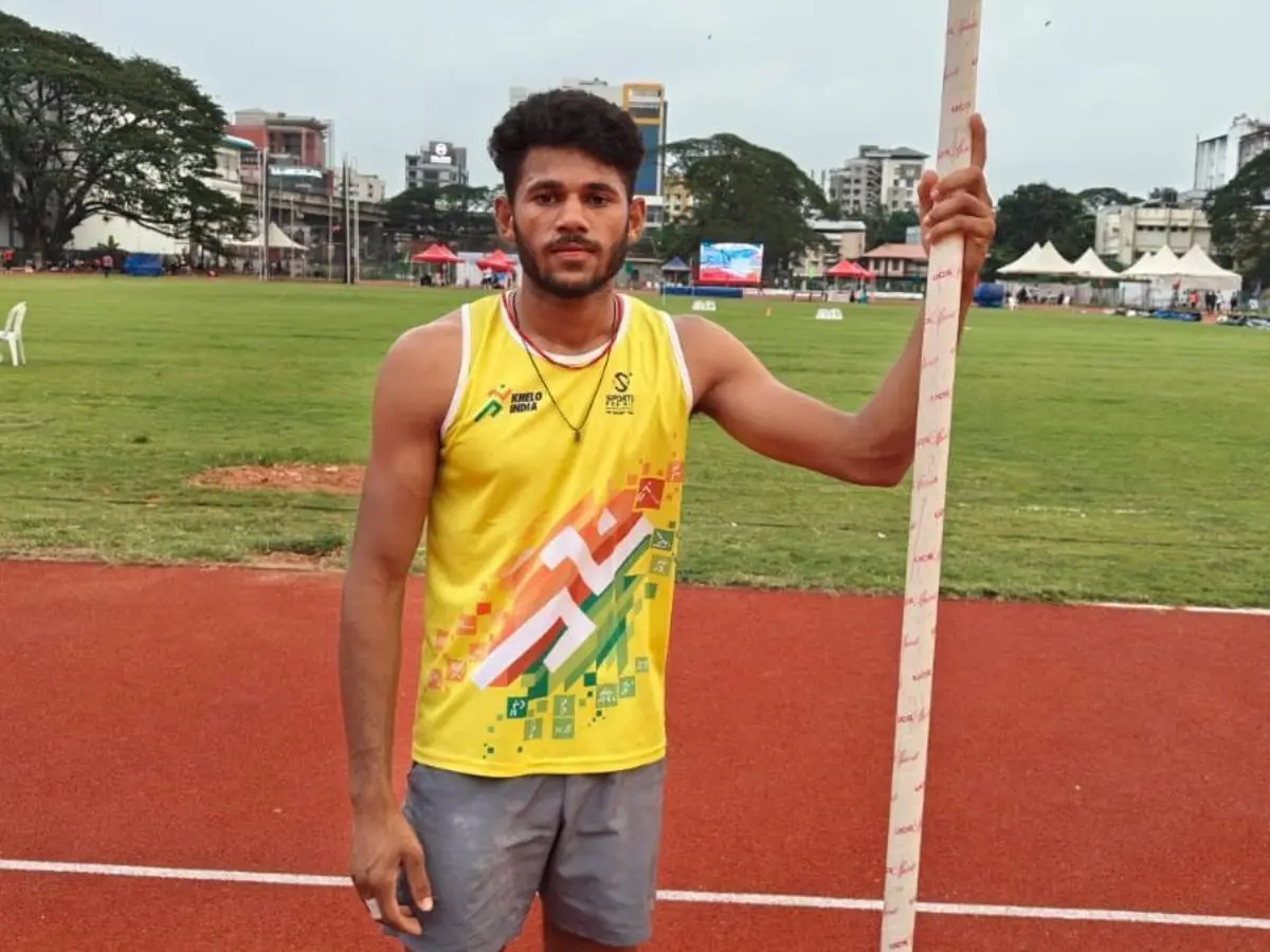 No respect for national athletes: TTE throws India's top pole-vaulter off train; video sparks controversy