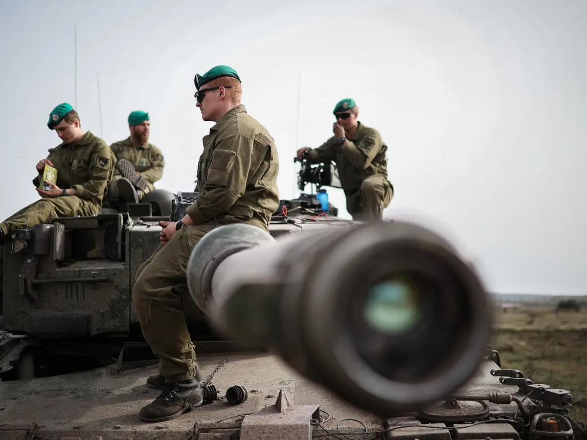 Norway Warns Citizens Amid Arctic Tensions
