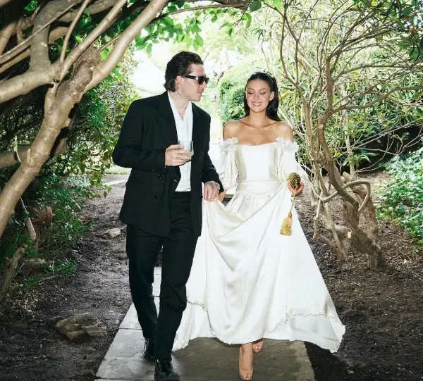 Cancelled wedding at ''Eleventh hour''