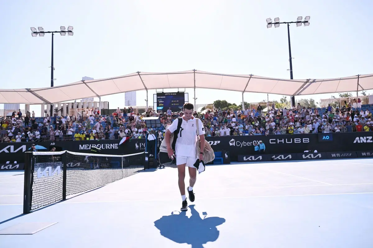 Shock day for top players: Two top-30 seed players out in R1 of Australian Open 2026